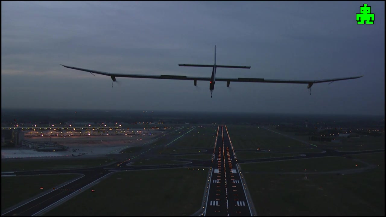 Перелет самолета Solar Impulse HB-SIA из Payerne (Швейцария) в Брюссель